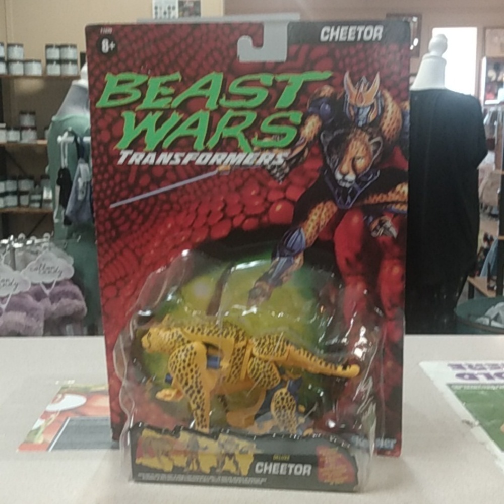 Beast Wars Transformers Cheetor Deluxe Collectible Action Figure Kenner 2021